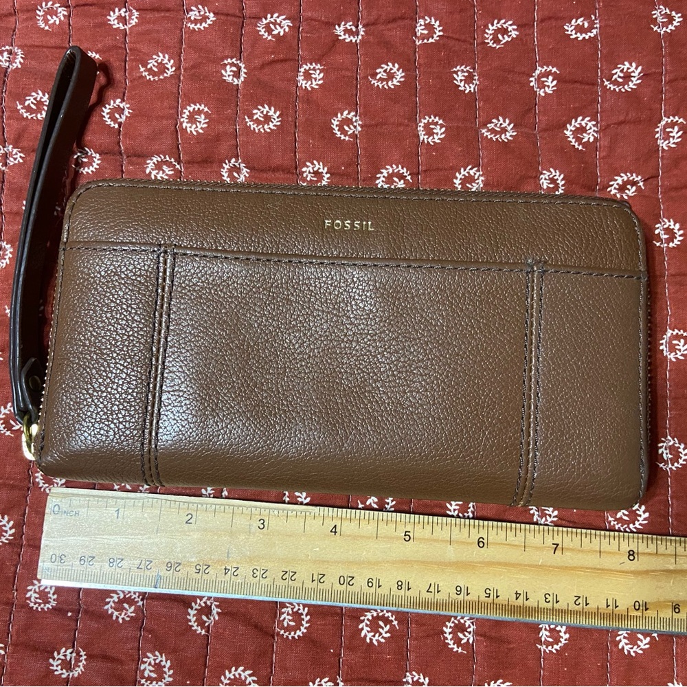 Fossil Dark Brown Leather Women’s Wallet